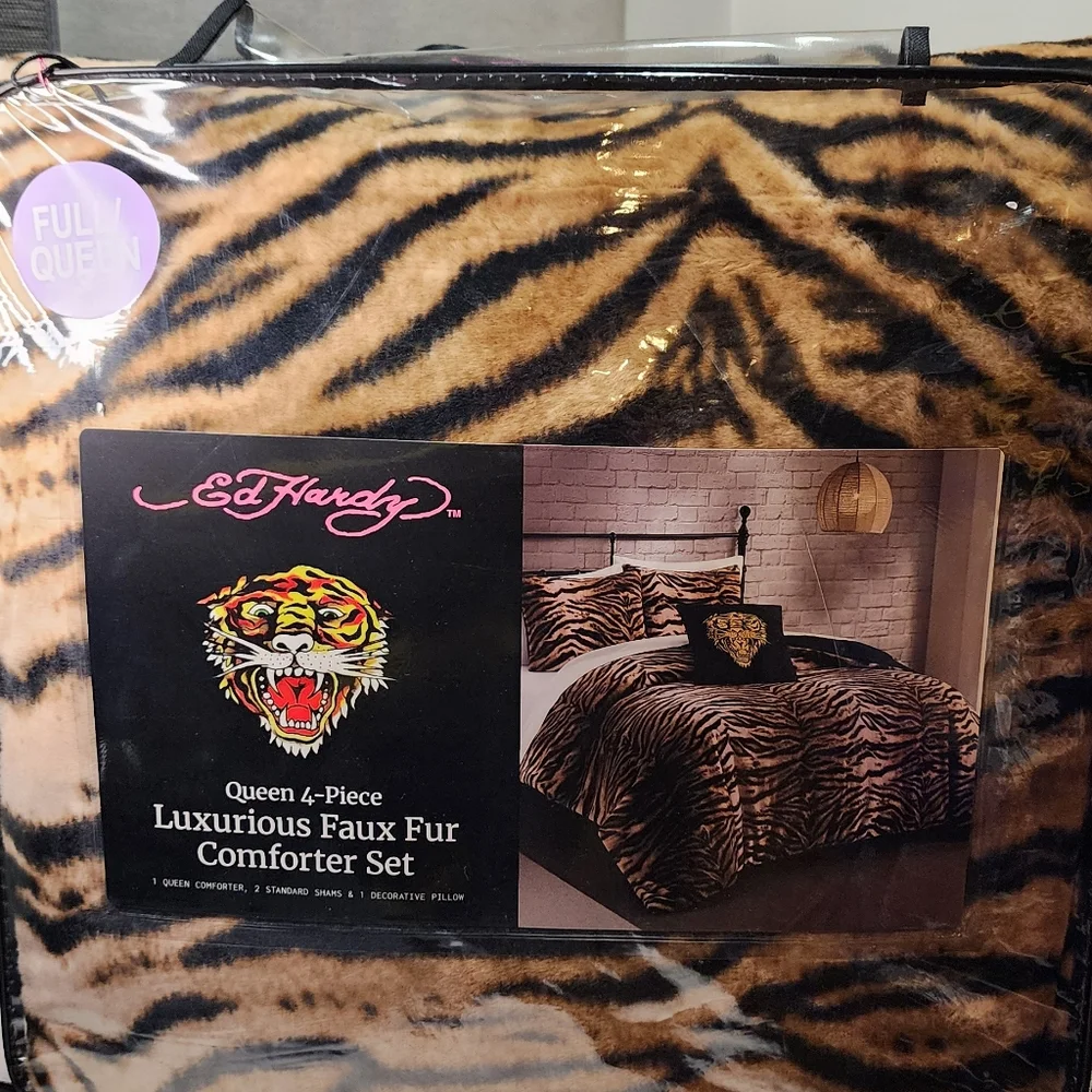 Ed Hardy Queen 4Piece Luxurious Leopard Print Faux Fur comforter set new